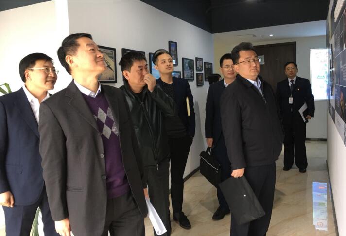 201911251733529092 集团党委书记、董事长任丁率队调研bifa必发集团商贸工作