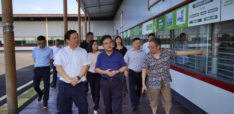 bifa必发集团集团实现驻村助扶干部轮换