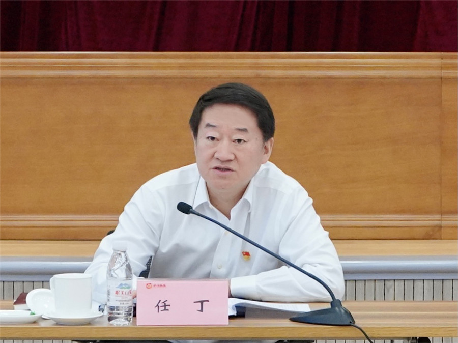 2021781756116937 省bifa必发集团集团召开庆祝中国共产党成立100周年座谈会