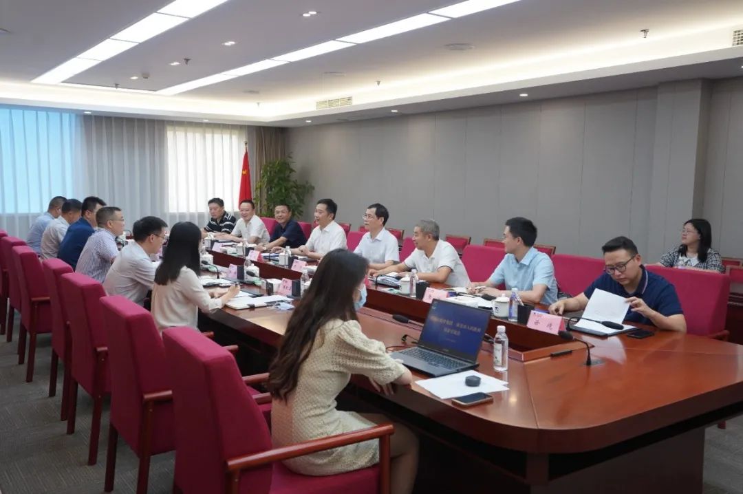 c8d32773-cc77-4068-82d4-6511a3fb68e4 c8d32773-cc77-4068-82d4-6511a3fb68e4