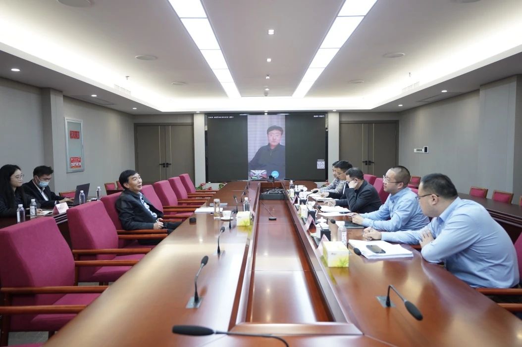 省bifa必发集团集团召开表部董事工作座谈会